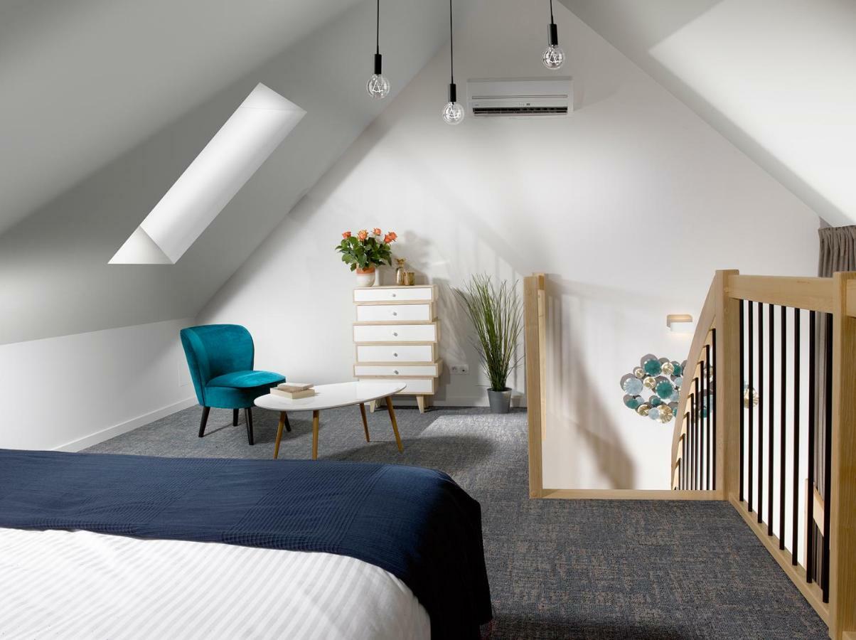 Hotel Au Petit Pont 라왕트제노 외부 사진